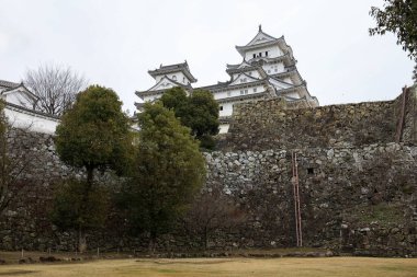 Himeji Beyaz Kalesi Japonya 'da ünlü ve güzeldir.