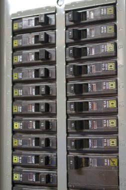 Bir elektrik şalterini kapat