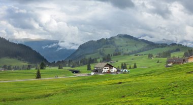 Güzel Alpe di Siusi Dolomitler İtalya 'sında