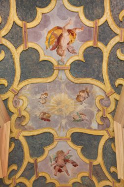 İtalya, Certosa ItalyPavia 'da güzel bir tavan süsü, 07 Haziran 2023. Charterhouse, kilisenin ana yuvasının tavanı.