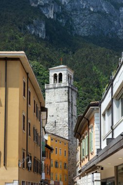 İtalya 'nın Riva del Garda kentindeki kule