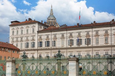 İtalya 'daki Kraliyet Sarayı