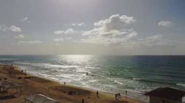 Hayfa İsrail 'deki bir deniz insansız hava aracının hava fotoğrafçılığı.