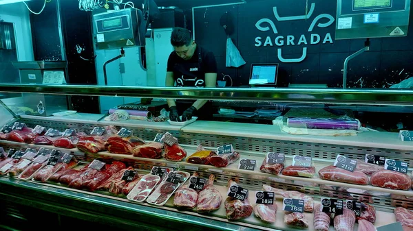 Μαδρίτη Ισπανία Ιουνίου 2022 Αγορά Της Μαδρίτης Πωλητές Ψαριών Και — Φωτογραφία Αρχείου
