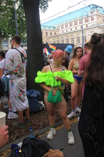 ウィーン オーストリア 2023年6月17日 ウィーンプライドパレード 誇り2023年パレード ウィーン市でのゲイの誇りのデモンストレーション — ストック写真