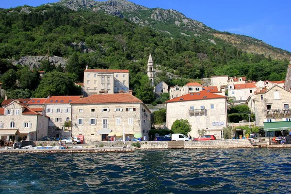 Perast Montenegro Juni 2023 Perast Stadsbild Sommaren Kotor Bay Montenegro — Stockfoto