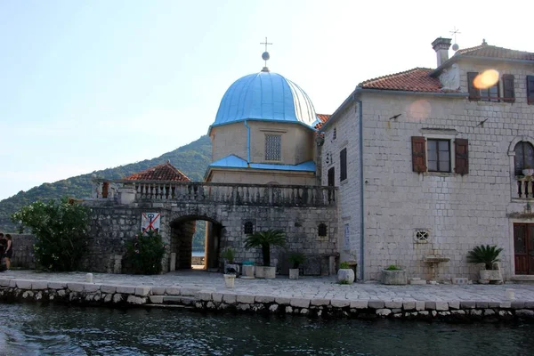 Perast Montenegro Июня 2023 Церковь Богоматери Скал Острове Сент Джордж — стоковое фото