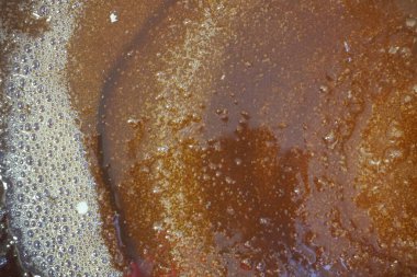  Bal damlası, baloncuklu bal dokusu. Bal işleme                              