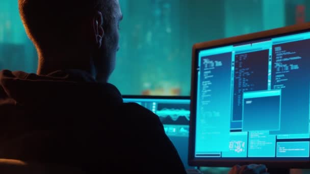 후디의 컴퓨터해 얼굴을 바이러스 소프트웨어 사이버 — 비디오