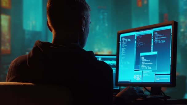 Computer Hacker Con Capucha Cara Oscura Oscurecida Concepto Ataque Hacker — Vídeos de Stock