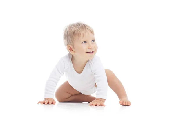 スタジオで小さな 幸せと笑顔かわいい赤ちゃん 1歳の赤ん坊の肖像画 隔離された白い背景 幸福の概念 — ストック写真