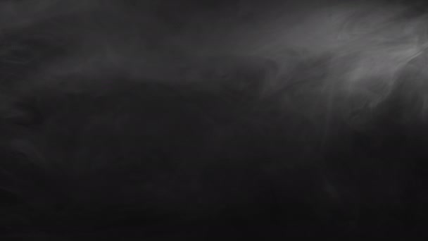 Дым Над Черным Фоном Туман Пар Темной Текстурой Чёрный Фон — стоковое видео