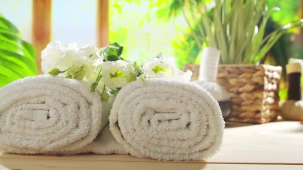Spa Background Candles Flowers Towels Herbal Balls Concept Massage Oriental — Vídeo de Stock