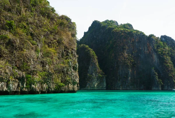 Beautiful Aea Lagoon Green Rock Thailand Traveling Vacation Concept — Photo