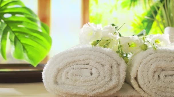 Spa Background Candles Flowers Towels Herbal Balls Concept Massage Oriental — Vídeos de Stock