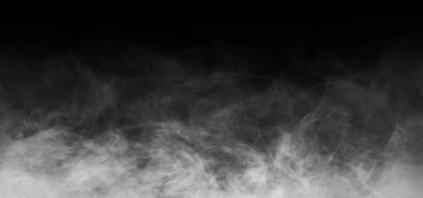 黒い背景に抽象的な煙の質感 暗闇の中の霧 — ストック写真