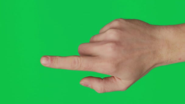男性の手触り クリック タップ スライド クロマキーグリーン画面の背景をスワイプします 指で異なる兆候とジェスチャー 垂直ビデオテンプレート — ストック動画