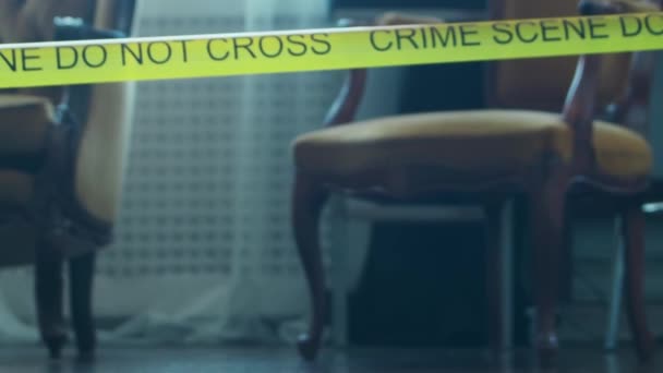 Closeup Crime Scene Deceased Persons Home Dead Man Police Line — Stockvideo