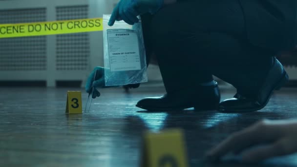 Detective Collecting Evidence Crime Scene Forensic Specialists Making Expertise Home — Stock videók
