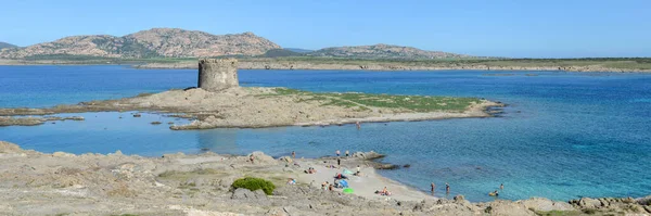 Pohled Pláž Pelosa Stintinu Sardinii Itálii — Stock fotografie