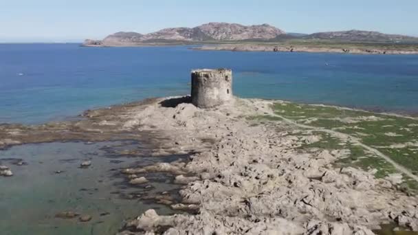 Utsikt Över Stranden Pelosa Vid Stintino Sardinien Italien — Stockvideo