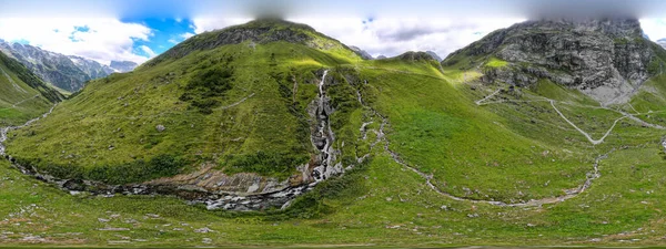 Водопад Штаубер Фьюренальпе Над Энгельбергом Швейцарских Альпах — стоковое фото