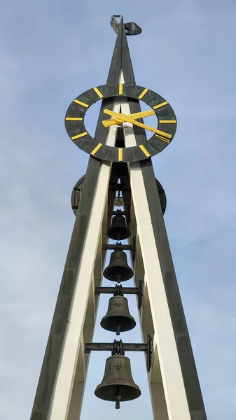 Der Moderne Uhrturm Von Buochs Der Schweiz — Stockfoto