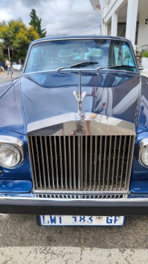 Barrydale, Güney Afrika - 27 Ocak 2023: Güney Afrika Barrydale 'de Rolls Royce arabası