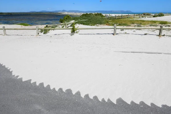 Güney Afrika Hermanus Bir Yolda Rüzgar Tarafından Şekillendirilen Kum — Stok fotoğraf