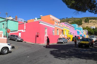 Cape Town, Güney Afrika - 3 Şubat 2023: Güney Afrika Cape Town 'da Bo Kaap' in renkli evleri