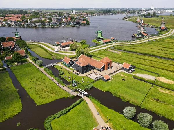 Utsikt Över Zaanse Schans Väderkvarnar Nära Amsterdam Holland — Stockfoto
