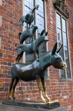 Bremen Kasaba müzisyenlerinin Almanya Bremen 'deki merkez meydandaki heykeli