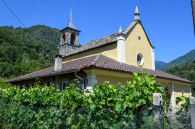 İsviçre 'nin İtalya bölgesindeki Intragna köyüne bakın.
