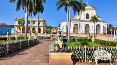 Tirinidad, Küba - 13 Ağustos 2023: Küba 'daki Trinidad koloni kasabasında manzara