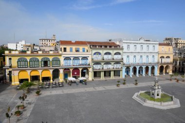 Havana, Küba - 7 Ağustos 2023: Küba 'da Havana' daki Vieja Meydanı