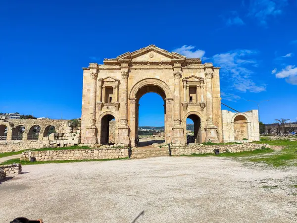 Łuk Adriano Rzymskich Ruinach Jerash Jordanii — Zdjęcie stockowe
