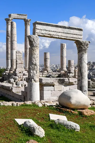 Blick Auf Die Römische Zitadelle Amman Jordan lizenzfreie Stockfotos