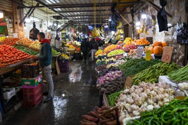 Amman, Jordan - 25 Ocak 2024: Ürdün 'deki Amman pazarında