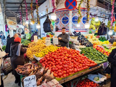 Amman, Jordan - 25 Ocak 2024: Ürdün 'deki Amman pazarında