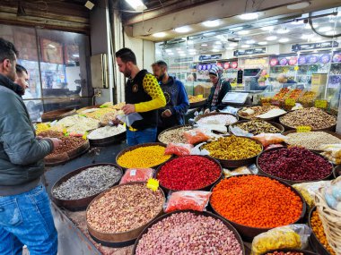 Amman, Jordan - 25 Ocak 2024: Ürdün 'deki Amman pazarında