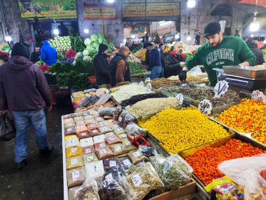 Amman, Jordan - 25 Ocak 2024: Ürdün 'deki Amman pazarında