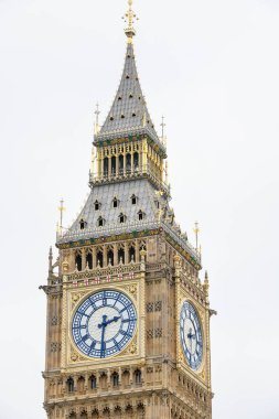 Londra, İngiltere - 20 Mayıs 2024: İngiltere 'deki Big Ben' de