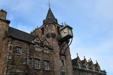 Edinburgh, İskoçya - 29 Mart 2024: İskoçya 'daki eski Edinburgh kasabası