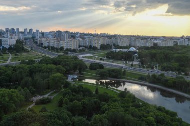 Belarus 'taki Minsk şehrinin havadan görünüşü