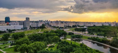 Belarus 'taki Minsk şehrinin havadan görünüşü