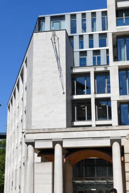 Londra, İngiltere - 18 Mayıs 2024: İngiltere 'deki Londra' daki binalara bakın