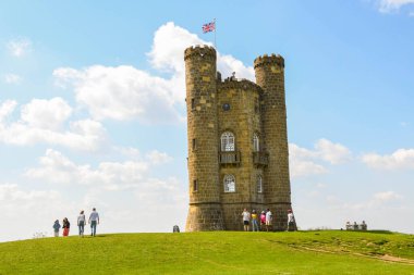 Broadway, İngiltere - 19 Mayıs 2024: İngiltere Broadway Kulesi 'nde