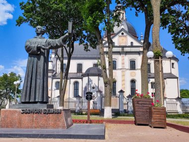 Nyasvizh, Belarus - 29 Mayıs 2024: Beyaz Rusya 'daki Nyasvizh' te Corpus Christi Kilisesi
