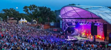 Loreley, Almanya - 19 Temmuz 2024: Almanya Loreley 'de Prog festivali gecesi