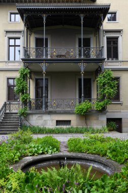 Zürih, İsviçre - 29 Ekim 2023: İsviçre 'deki Zürih' in merkezindeki Villa Tobler 'da